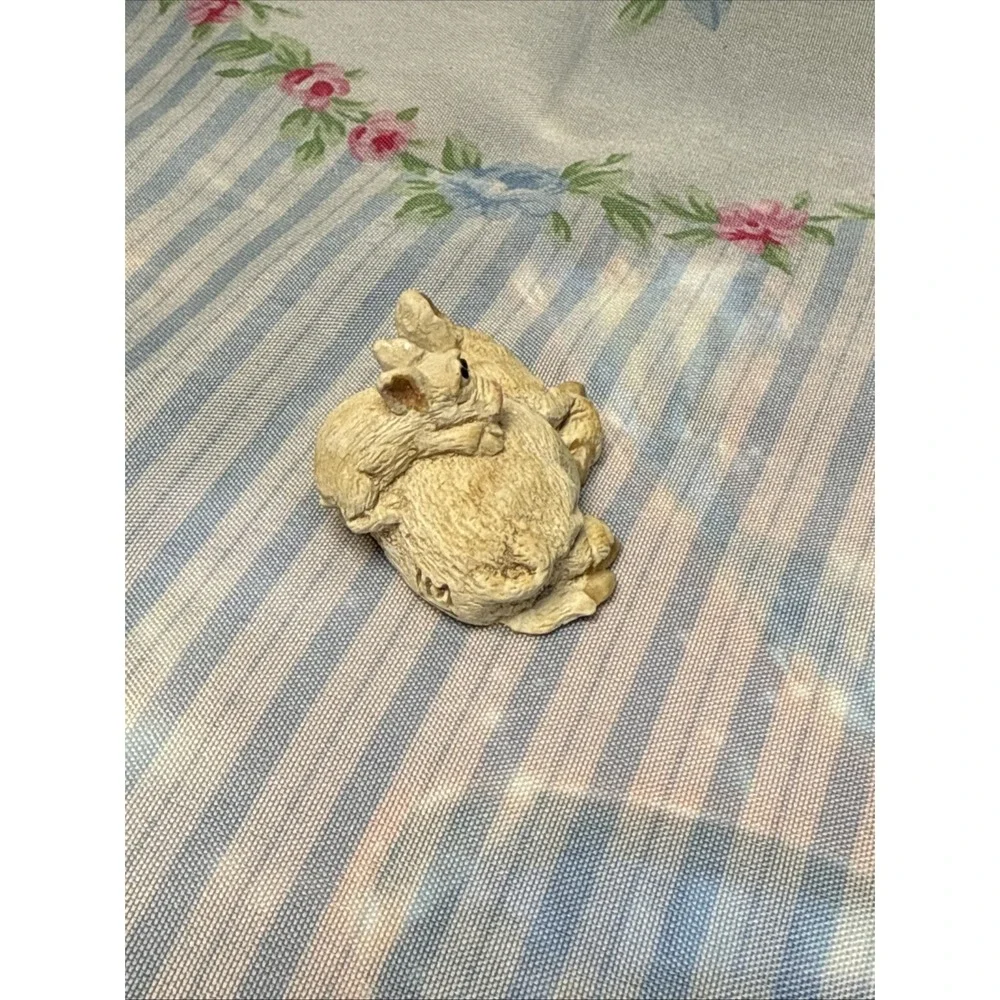 Mini Pig Figurine 1
